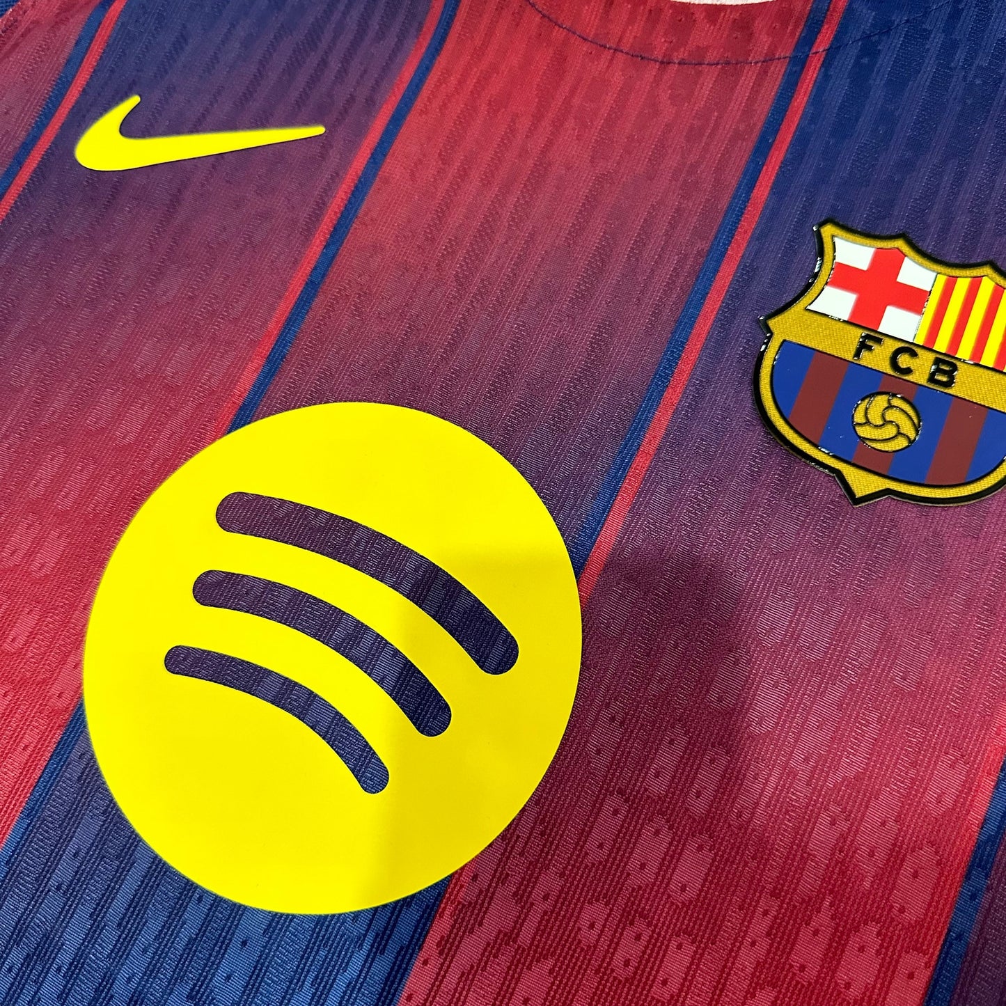 Player Version Barcelona Home 2025/26 Soccer Jersey